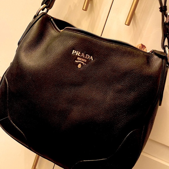 PRADA VITELLO DAINO EUC - Picture 4 of 16